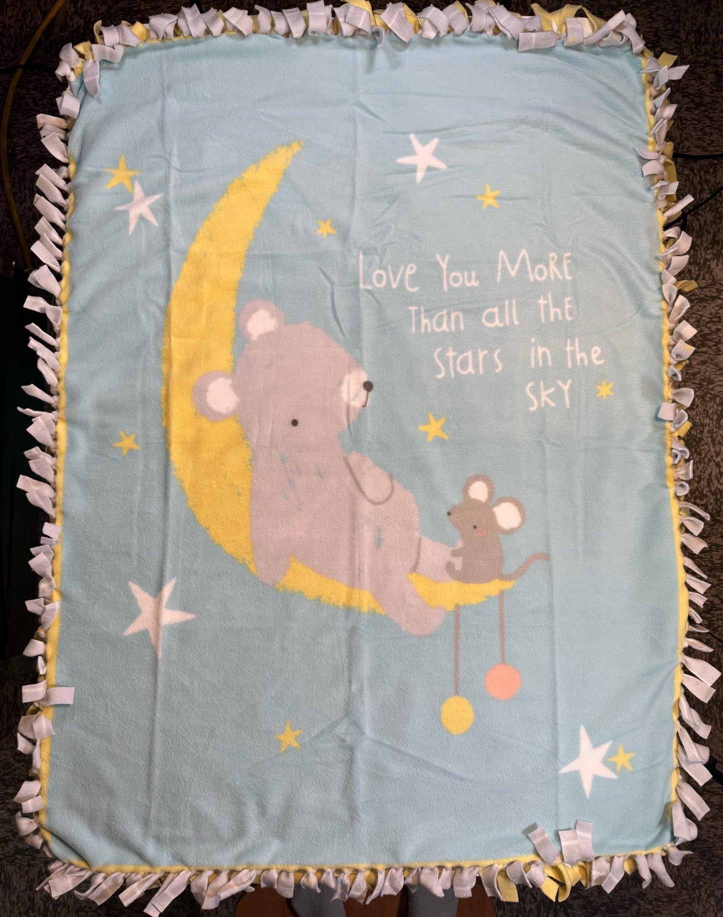 Custom Tie Knot Blanket – Handmade Fleece Throw for Cozy Comfort